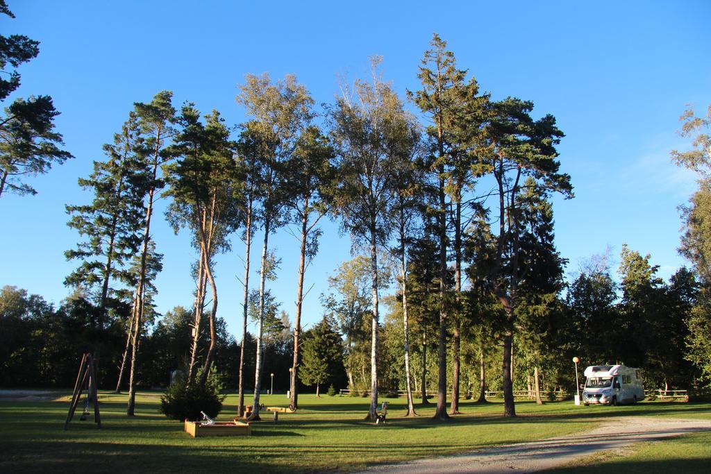 Tehumardi Camping Salme Luaran gambar